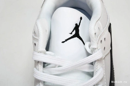 The Travis Cut Scott Jordan Check x 0801